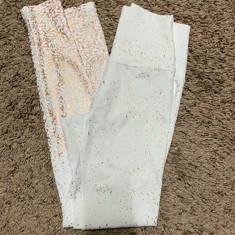 Buffbunny White & gold high waisted size XS!